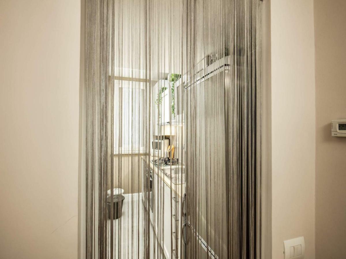Residenza Paola - 2Br Trastevere Рим Экстерьер фото